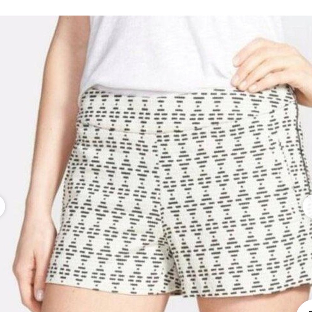 Kensie Black and Tan Geometric Print Mini Shorts